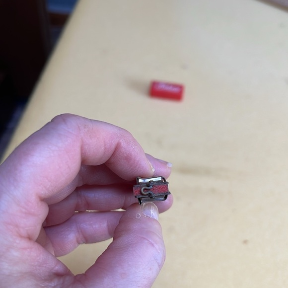 🎶✨ Vintage Mini NO. 39 Little Lady HOHNER HARMONICA 1 1/2" In Red Box✨🎶 - Picture 5 of 12